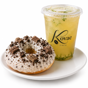 KitKat & Cream Glaze Doughnut + Mint Iced Tea